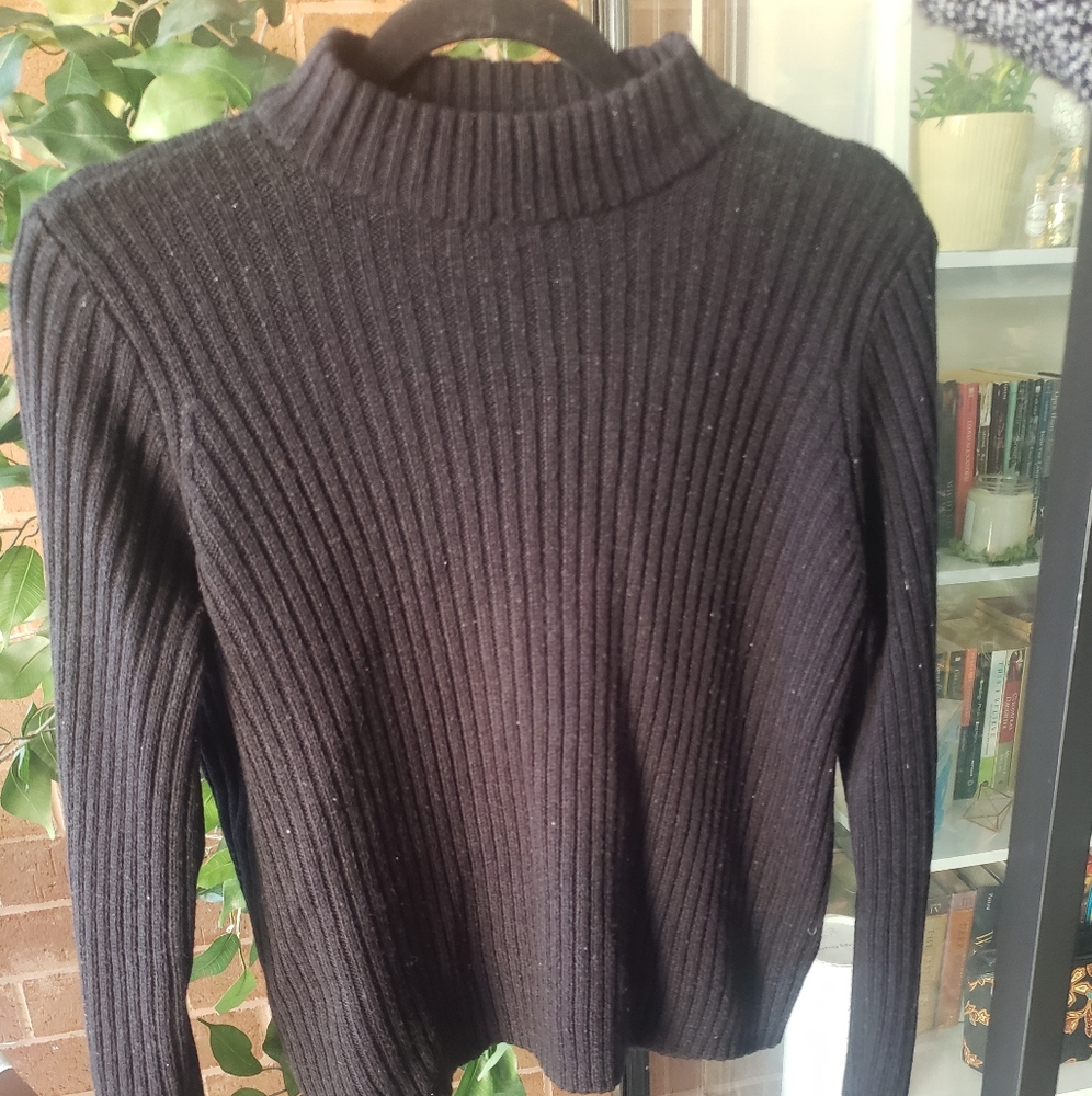 Mockneck Ribbed Sweater - Picture 2 of 3